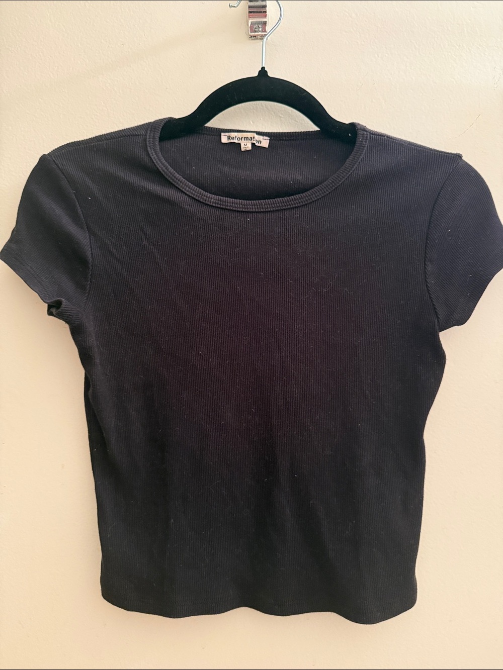 Reformation Muse Black Ribbed Crewneck Short-Sleeve Tee
